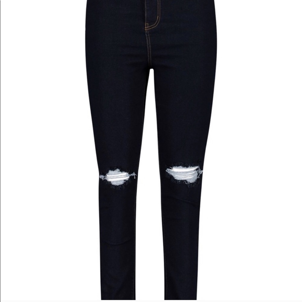 Distressed Jeans - Picture 2 of 5